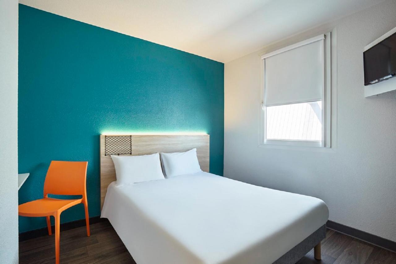 Hotelf1 Frejus Roquebrune Sur Argens Dış mekan fotoğraf