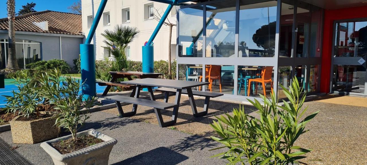 Hotelf1 Frejus Roquebrune Sur Argens Dış mekan fotoğraf